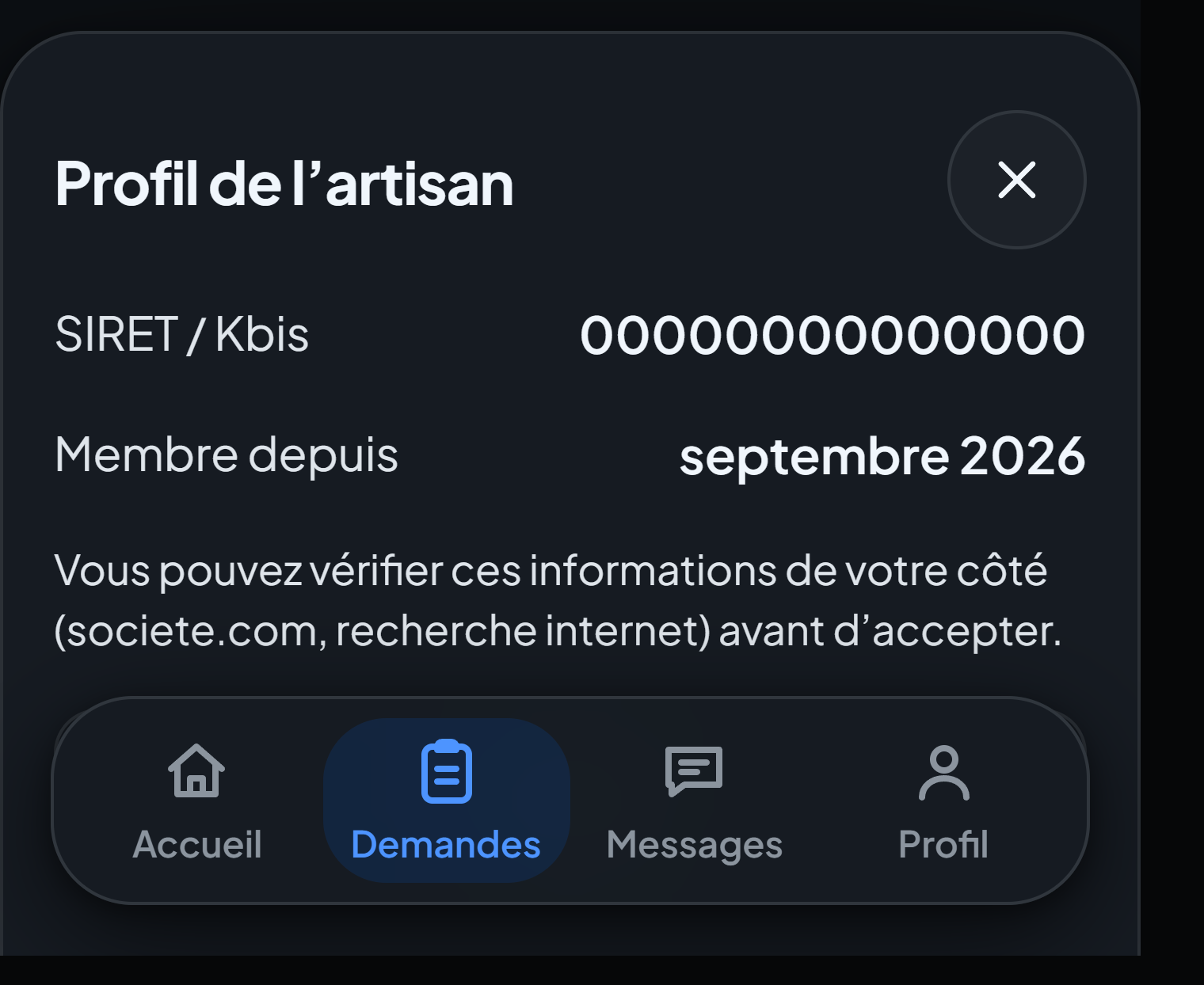 Le profil de l'artisan dans l'application OBTP : SIRET / Kbis, ancienneté, et l'invitation à vérifier ces informations avant d'accepter.